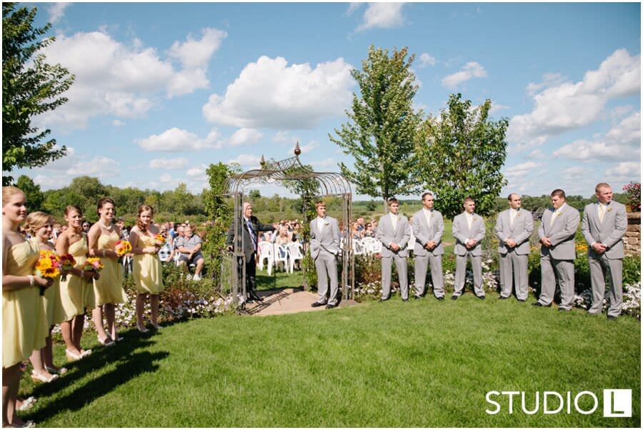 Fox-Valley-Wisconsin-Wedding-photographer-Studio-L-Photography_0012