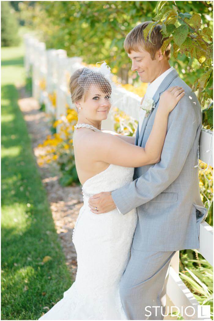 Fox-Valley-Wisconsin-Wedding-photographer-Studio-L-Photography_0049