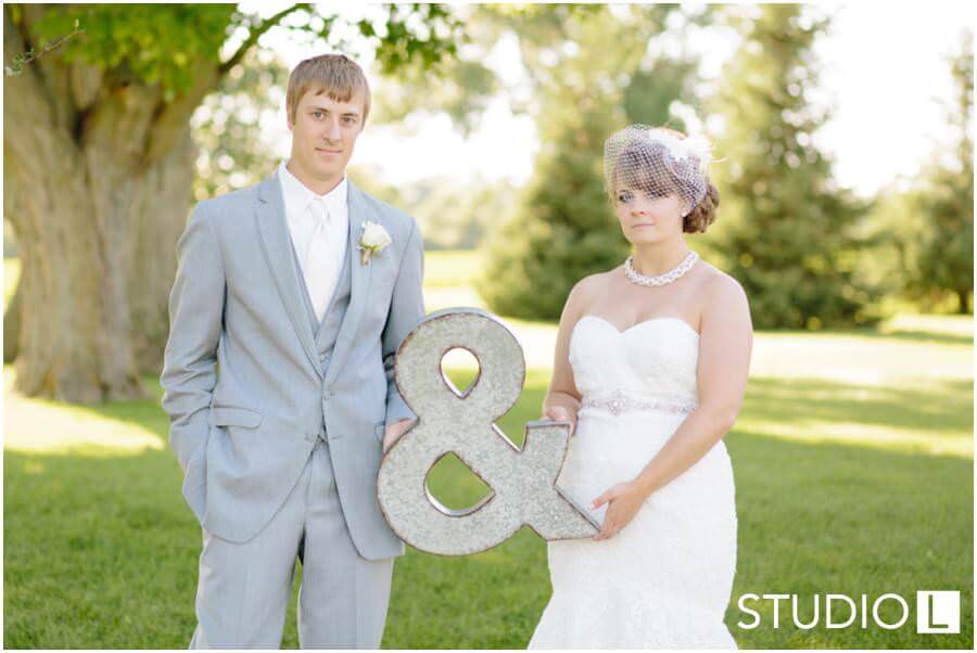 Fox-Valley-Wisconsin-Wedding-photographer-Studio-L-Photography_0054