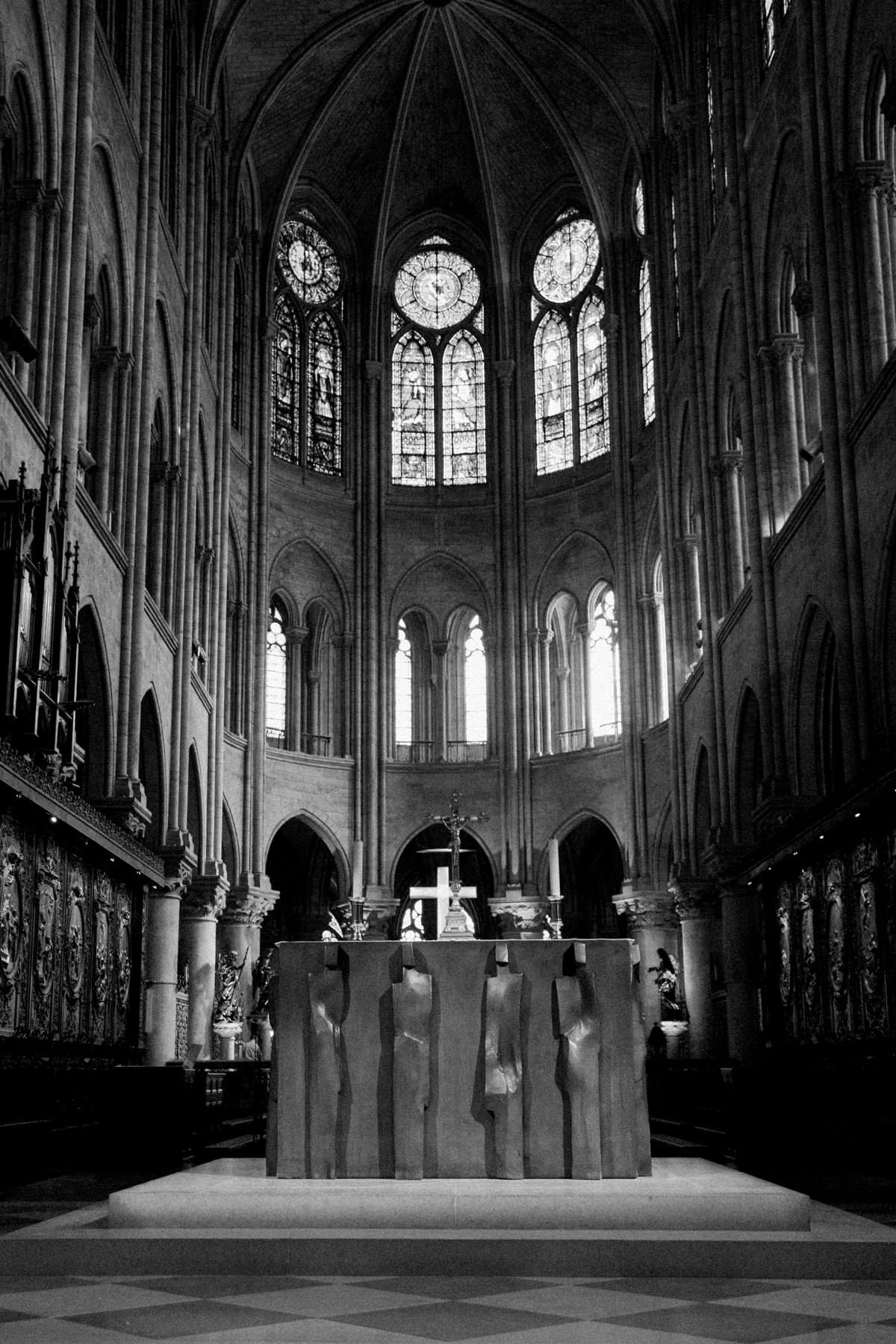 Notre-Dame-Paris-France-fine-art-photography-by-Studio-L-photographer-Laura-Schneider-_4971