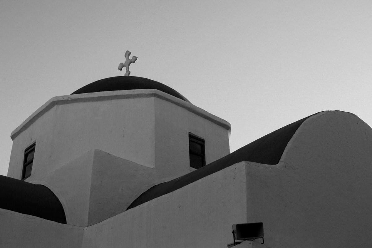 Greek-Island-Mykonos-black-and-white-fine-art-photography-by-Studio-L-photographer-Laura-Schneider-_2185
