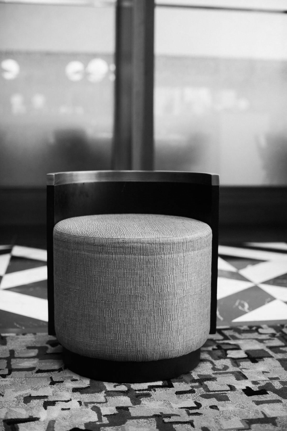 Ritz-Carlton-Chicago-Illinois-black-and-white-fine-art-photography-by-Studio-L-photographer-Laura-Schneider-_5430