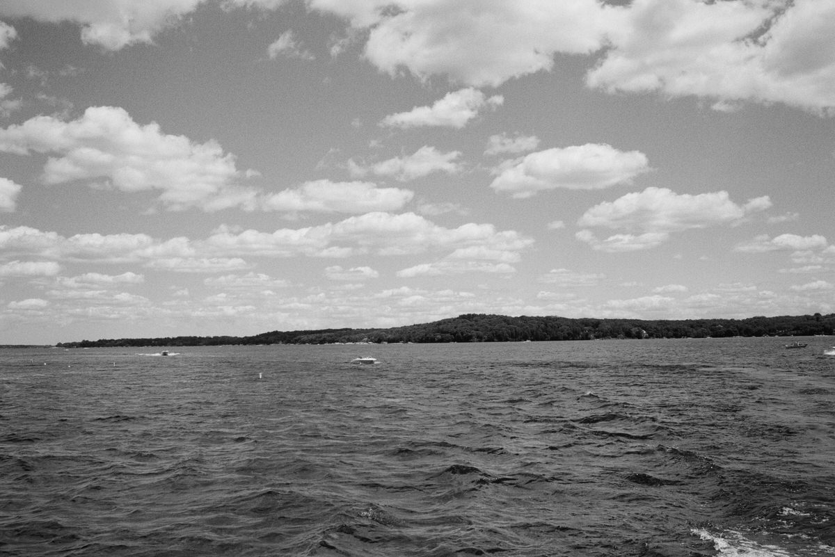 Lake-Geneva-Wisconsin-black-and-white-fine-art-film-photography-by-Studio-L-photographer-Laura-Schneider-_004A